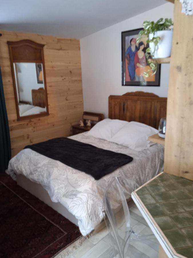 Chalet Libellule Domaine De La Mamounette Champclause Exterior foto